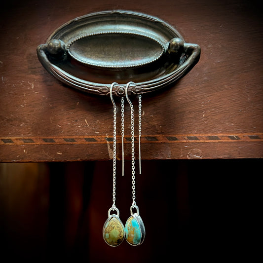 Threaders / Teardrop Earrings